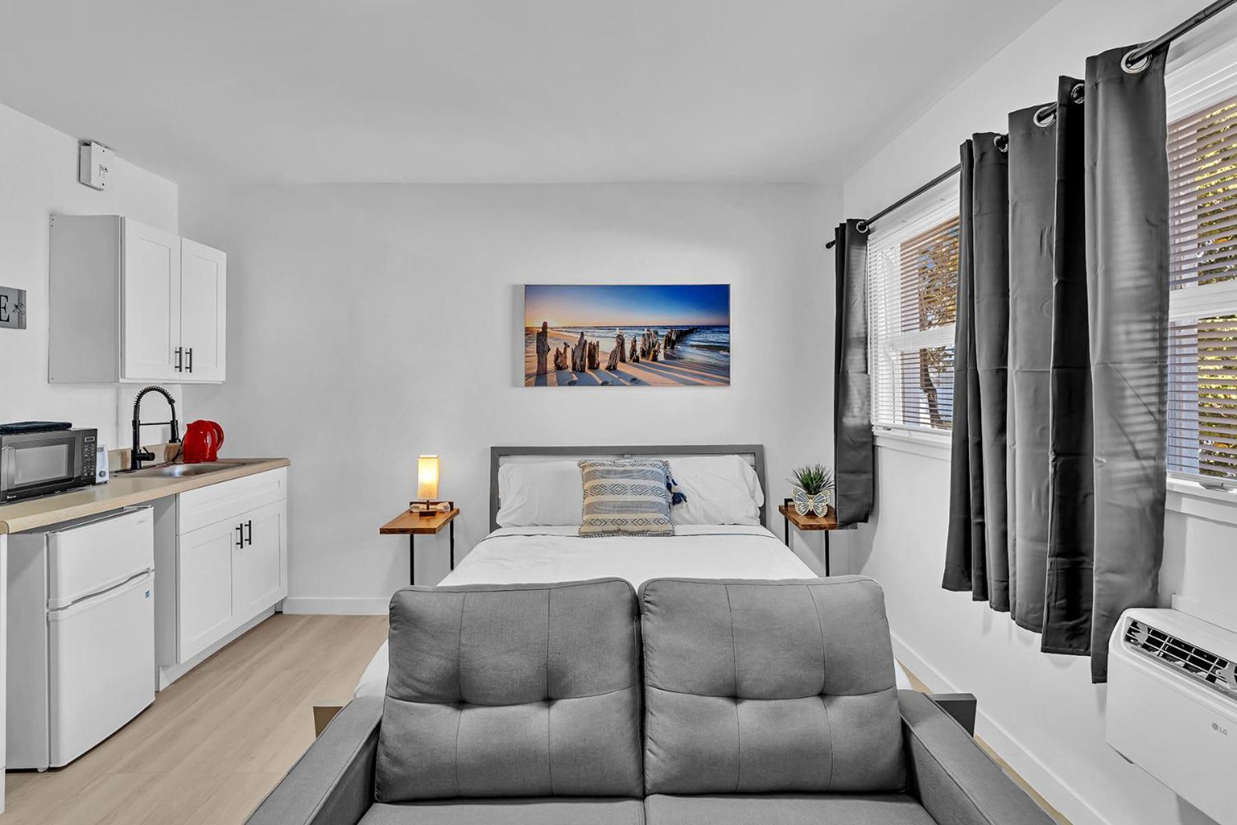 Young Circle & Hollywood Blvd Posh Studio Suite Exterior foto